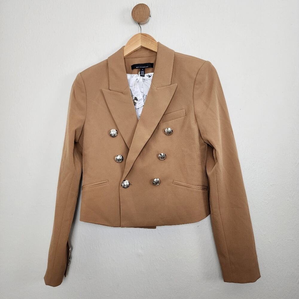 WHBM Studio Double-Breasted Cropped Blazer Toasted Coconut Caramel Tan Jacket 4 - Picture 6 of 15